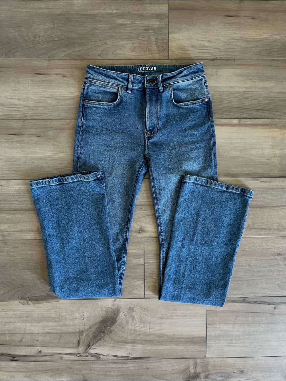 Tecovas Women's Boot Cut Jeans in Medium Blue Denim
